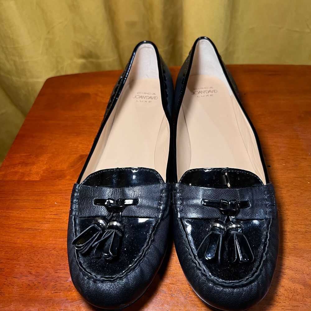 Circa Joan & David Black Patent Leather Tassel Loafers Classic Flat‎ Shoes